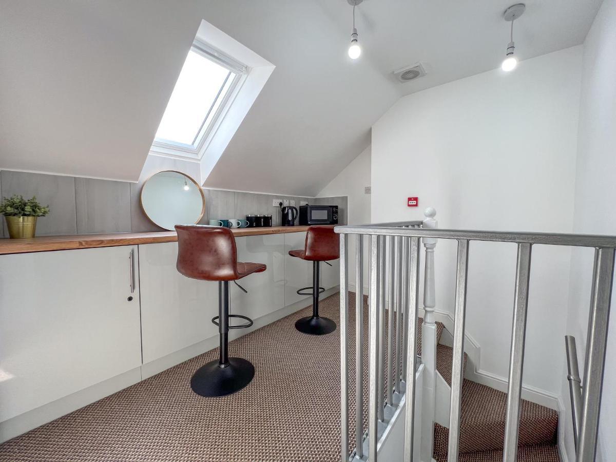 Heartland House, 7 Spacious Bedrooms Sleeps 4 Plus, Near Nec, Jlr,Bhx Бирмингем Экстерьер фото