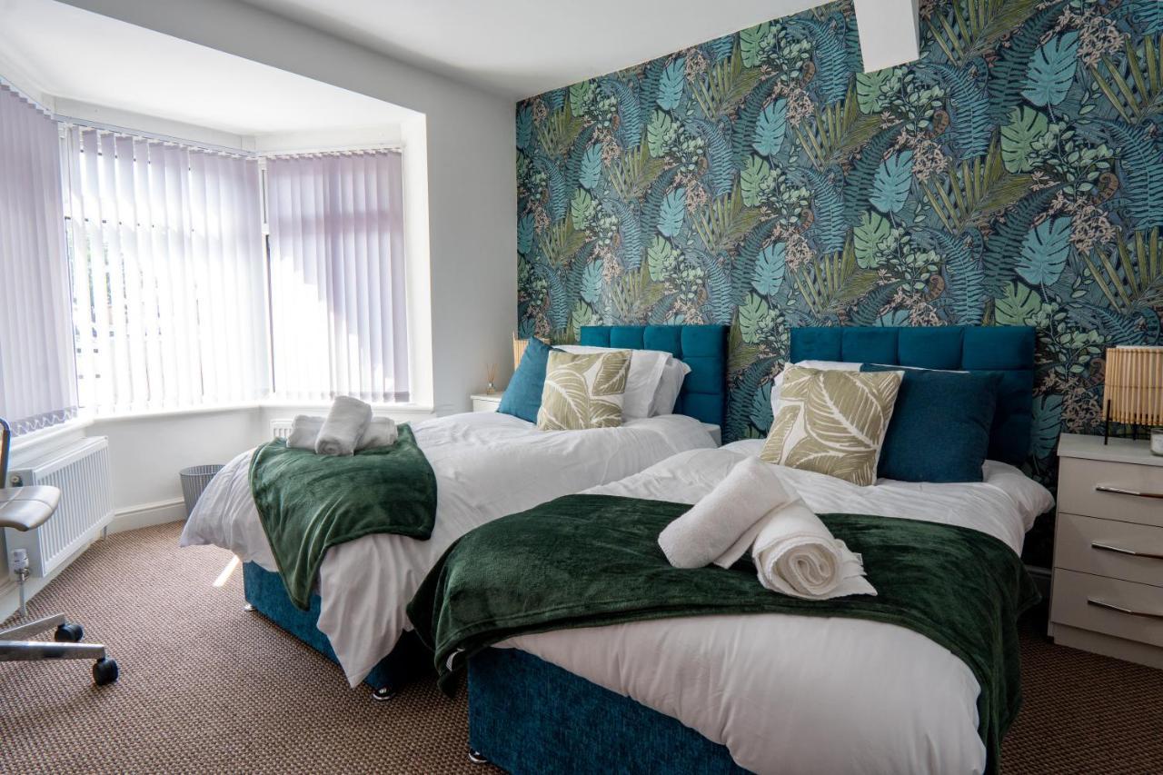 Heartland House, 7 Spacious Bedrooms Sleeps 4 Plus, Near Nec, Jlr,Bhx Бирмингем Экстерьер фото